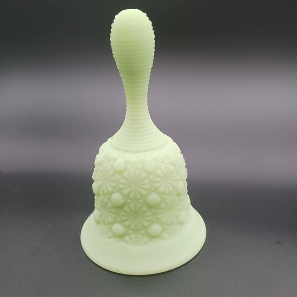 Fenton Lime Uranium Glass Daisy & Button Bell UV Reactive Glows Antique - Picture 7 of 13
